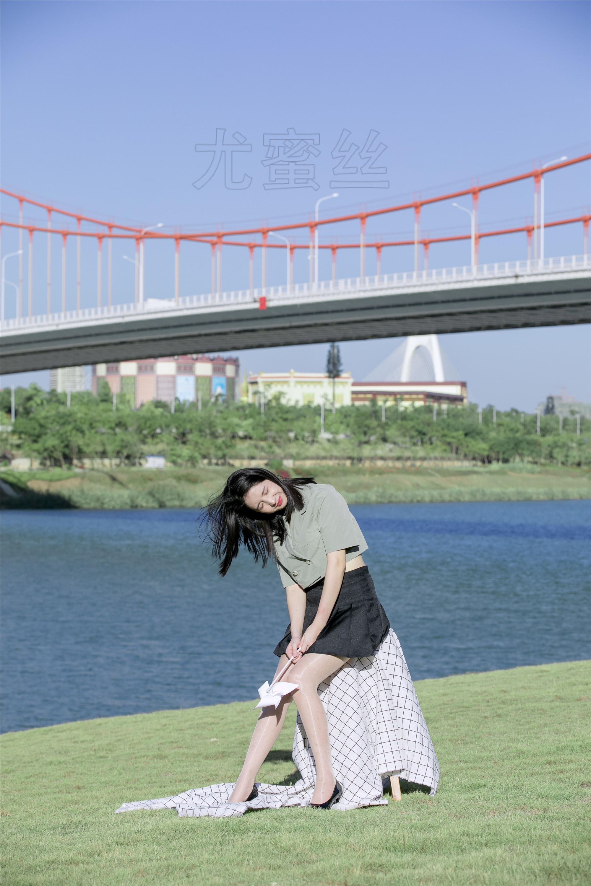 尤蜜丝 穿搭写真 NO.003